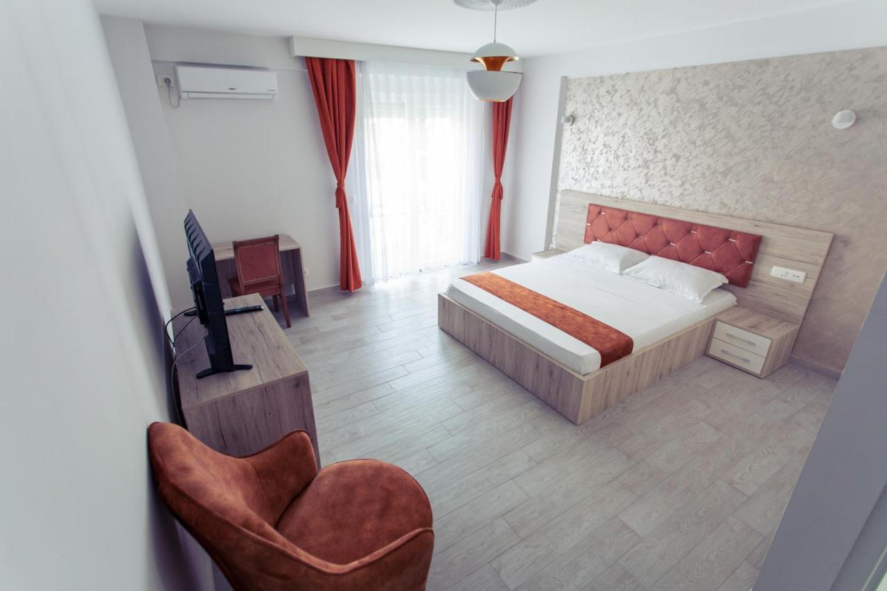 City Hotel Ferizaj Eksteriør bilde